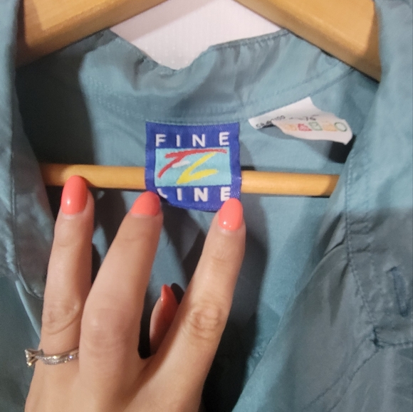 Vintage mens silk shirt - Picture 3 of 4